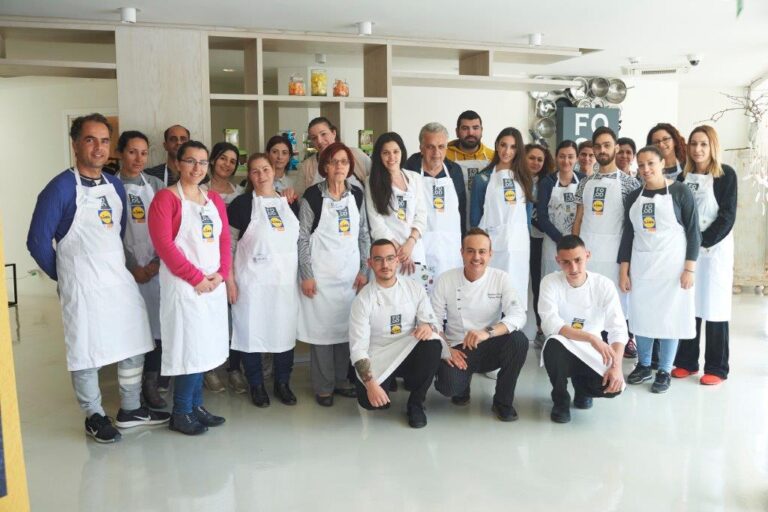 ΓΕΥΣΕΙΣ ΤΟΥ ΠΑΣΧΑ ΣΤΗ LIDL FOOD ACADEMY