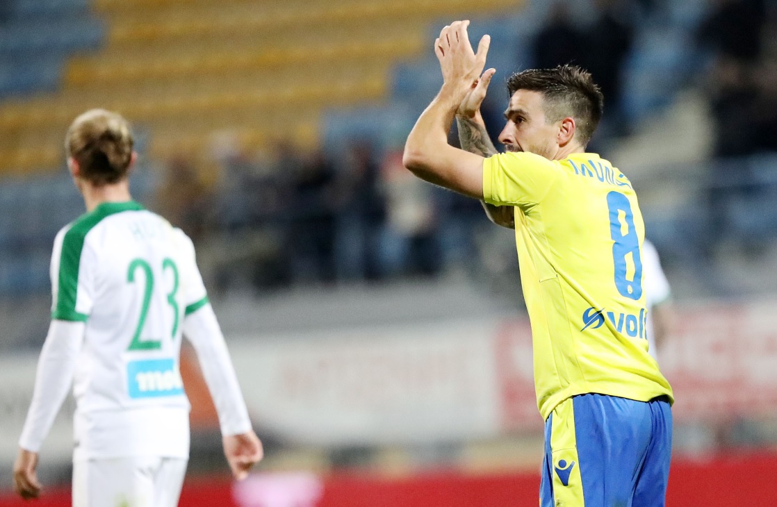 Και Μουνάφο στον πράσινο «μύλο» (ΒΙΝΤΕΟ)