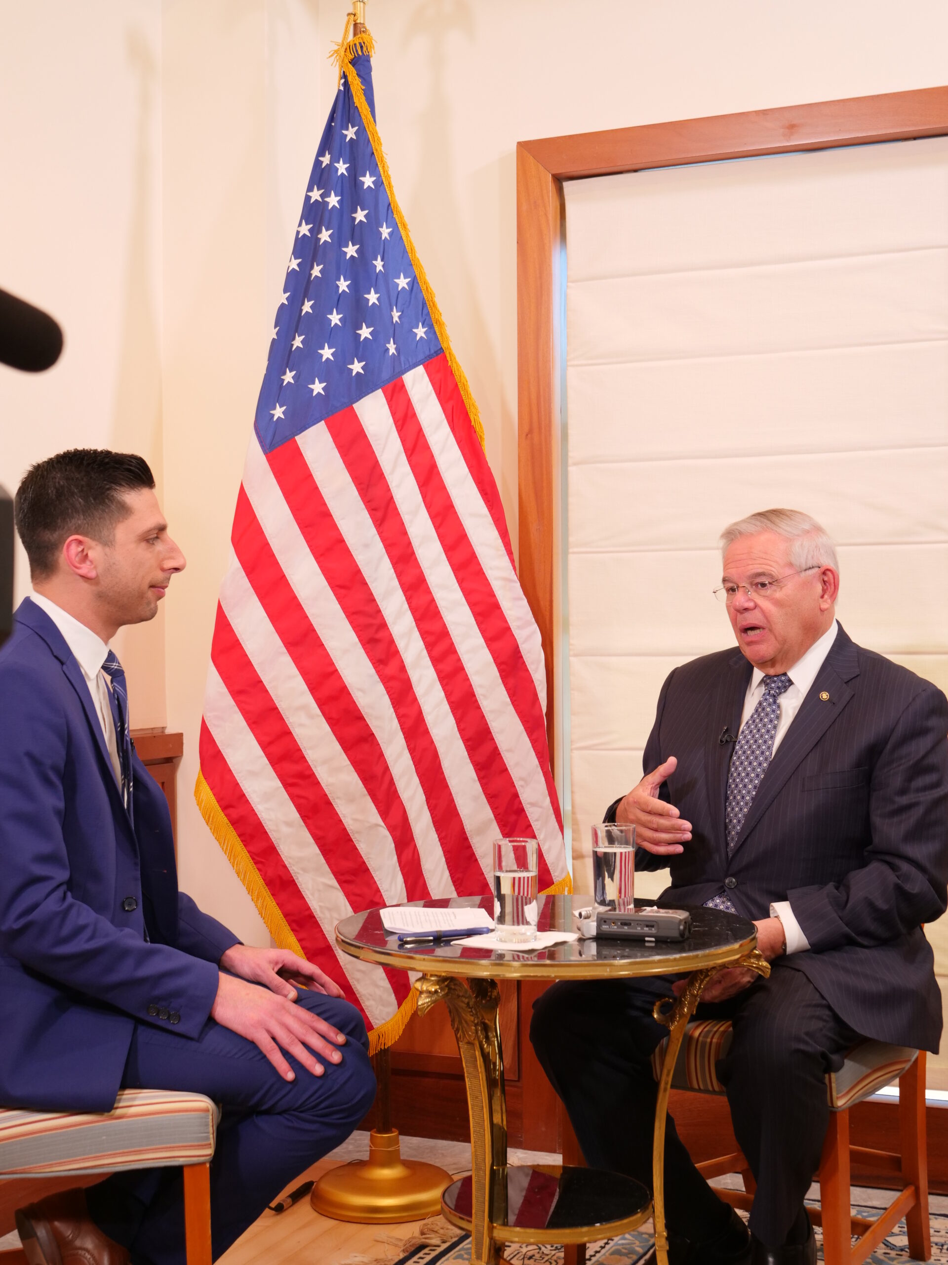 Γερουσιαστής Μενέντεζ: Το μήνυμα του προς την Άγκυρα για το κυπριακό (ΒΙΝΤΕΟ)