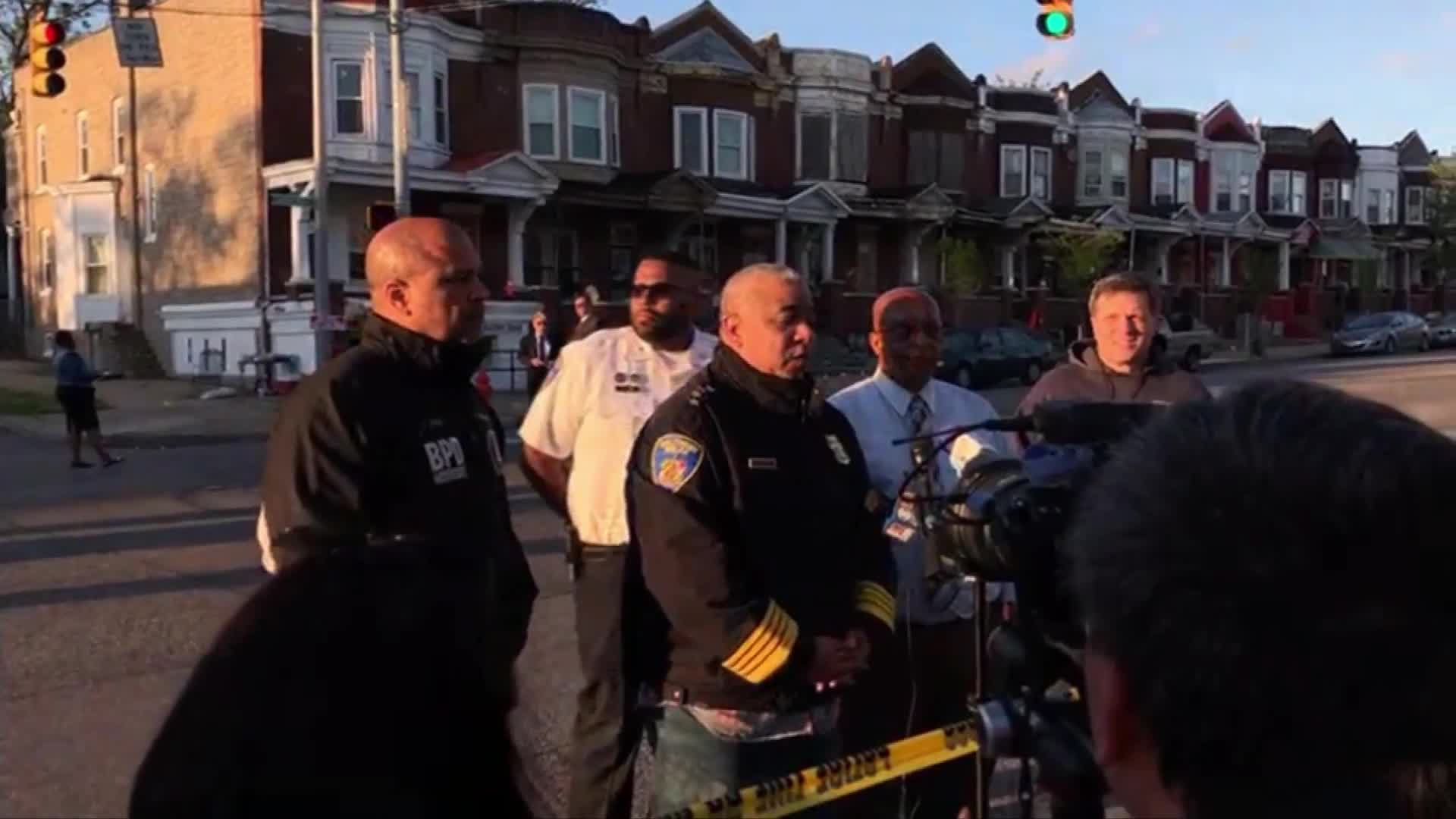 ΗΠΑ: Ένας νεκρός και έξι τραυματίες από πυροβολισμούς έξω από εκκλησία