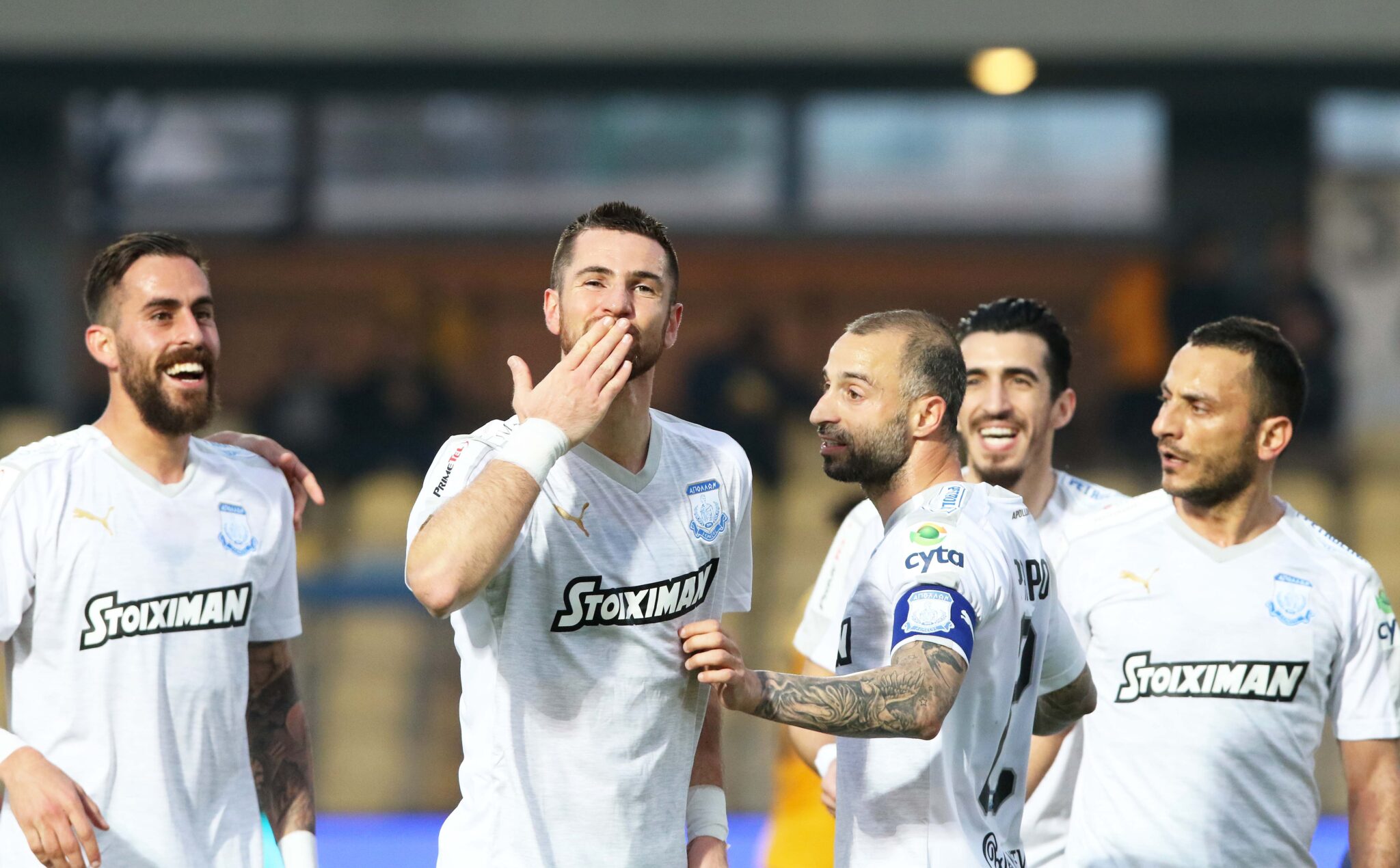 «Τρέχει» να προλάβει ο Ρομπέρζ