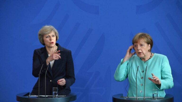 Συνάντηση Μέι – Μέργκελ την Τρίτη στο Βερολίνο για το Brexit