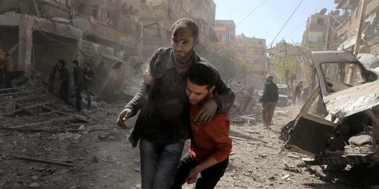 Συρία: 10 άμαχοι νεκροί σε βομβαρδισμό με ρουκέτες στην επαρχία Ιντλίμπ 