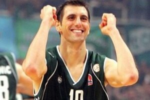 Βραβεύει τον Χατζηβρέττα ο Παναθηναϊκός