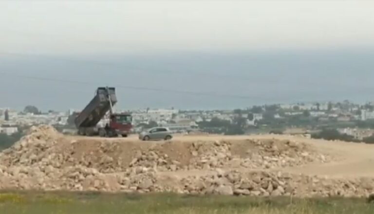 Σέρνει στο δικαστήριο υπόθεση παράνομων χωματουργικών εργασιών ο Πυρίλλης (VID)