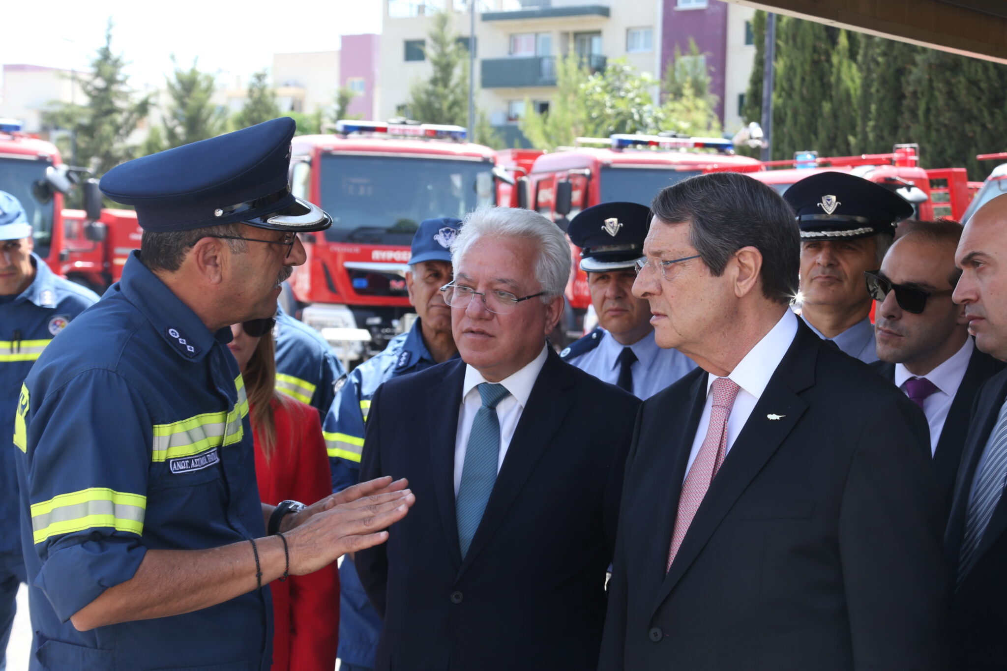 Τι είπε ο ΠτΔ στον Ιωνά προτού υποβάλει την παραίτηση του (ΒΙΝΤΕΟ)