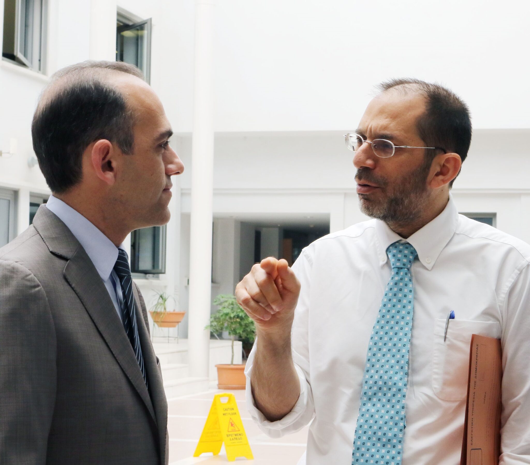 "Κολοσσιαίο" σκάνδαλο πίσω από υπόθεση ανταλλαγής τεμαχίου κρατικής γης