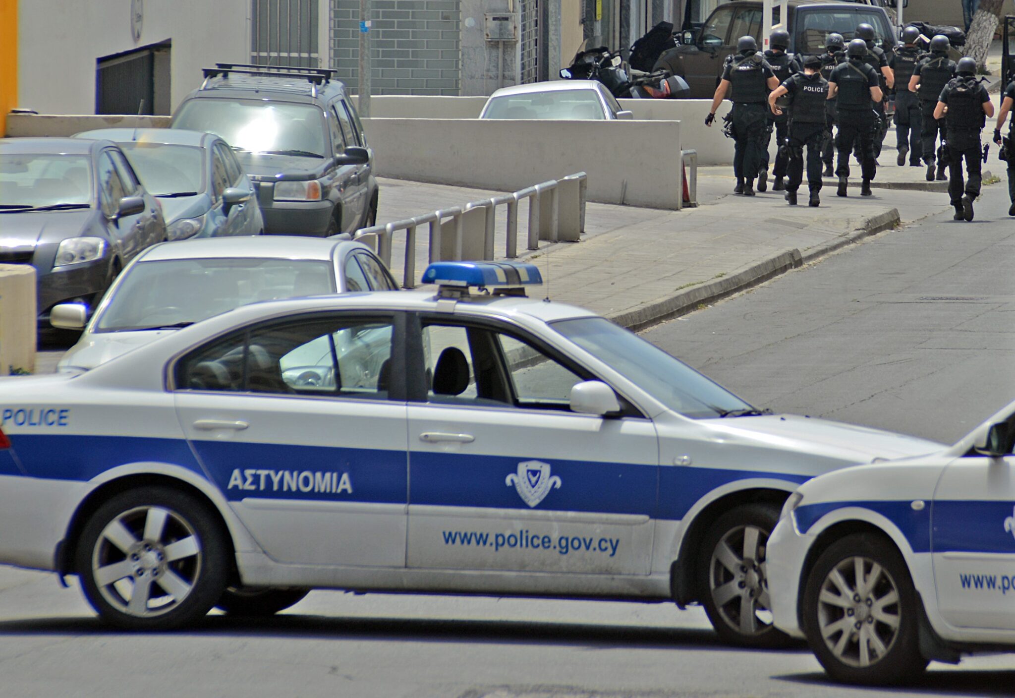 Επιχείρηση "σκούπα" της Αστυνομίας για τον εντοπισμό διακινητών και μεταναστών