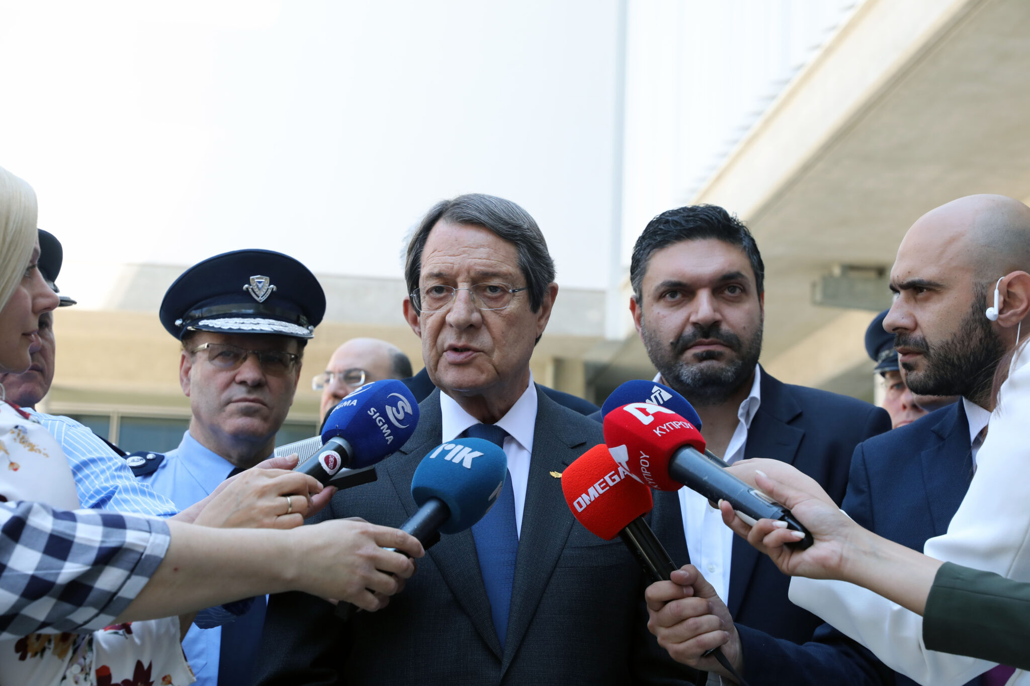 ΠτΔ: "Από αύριο αυτό που προέχει είναι η συνεργασία όλων"