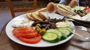 Πρόγευμα σε ξενοδοχεία και εστιατόρια … "made in Cyprus" (ΒΙΝΤΕΟ)