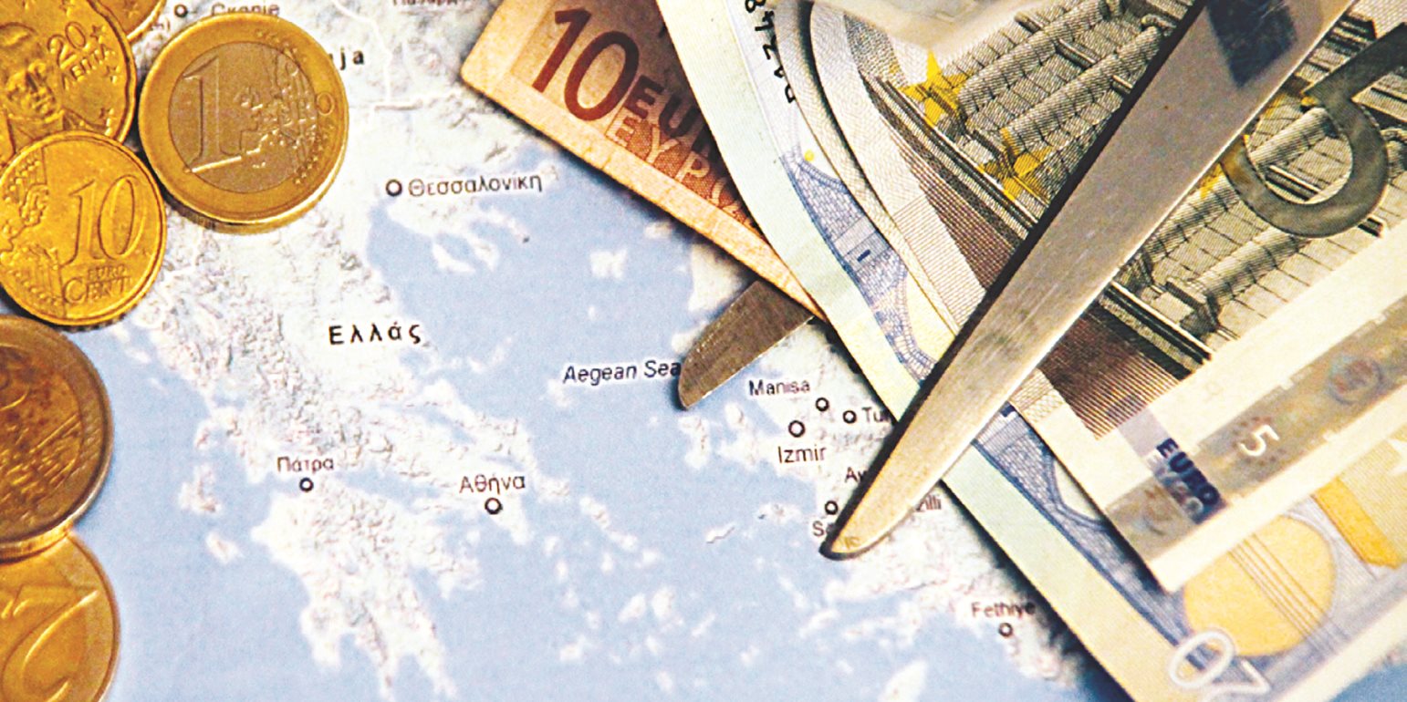 Eκατοντάδες Ελλαδίτες "κουρεμένοι" διεκδικούν αποζημιώσεις εκατομμυρίων (ΒΙΝΤΕΟ)