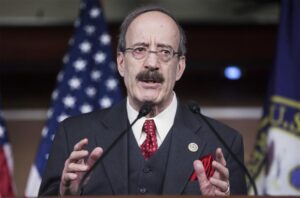 Στην Κύπρο αμερικανός βουλευτής για τις τουρκικές προκλήσεις και εμπάργκο όπλων