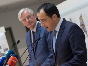 Μηνύματα Χριστοδουλίδη και Μπαρνιέ προς Λονδίνο για το Brexit (ΒΙΝΤΕΟ)