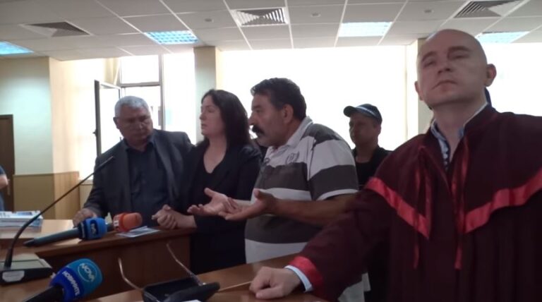 "Ενημέρωνα για τις ζωοκλοπές και αυτοί μου έλεγαν να πιώ παγωμένο νερό" (ΒΙΝΤΕΟ)