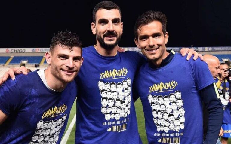 «Καρφιά» Μερκή για την κάρτα φιλάθλου…