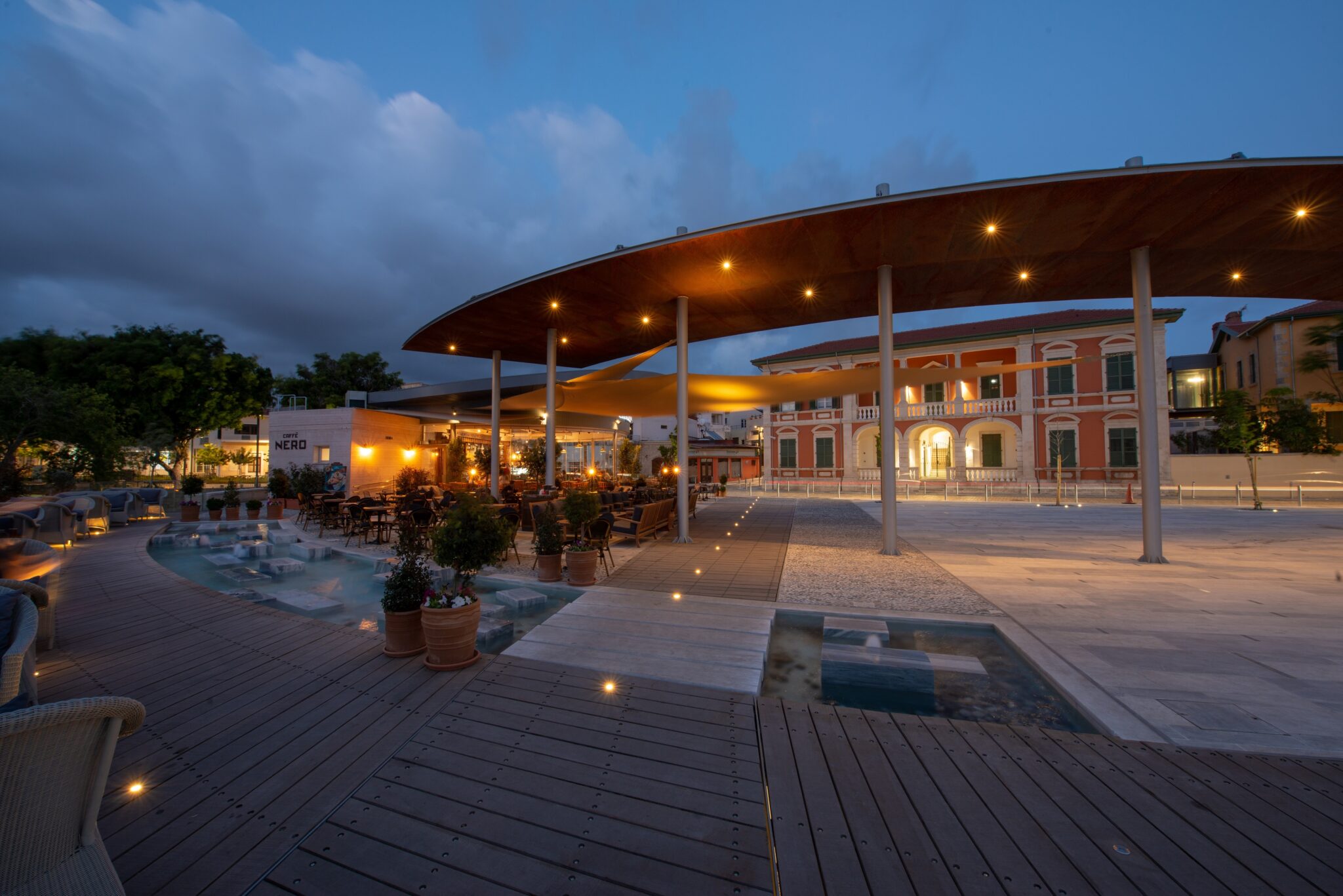 Ένα νέο Caffè Nero άνοιξε στην πλατεία Διοικητηρίου στην Πάφο