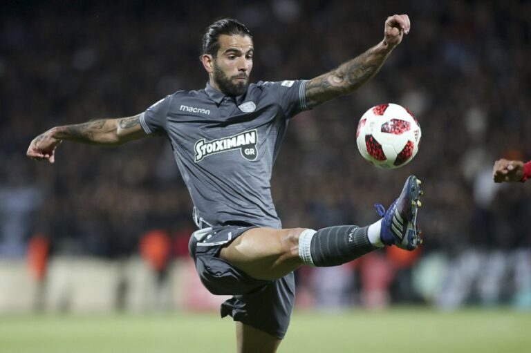 Δυσκολεύει η παραμονή Ολιβέιρα στην Τούμπα