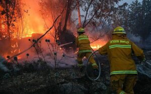 Και η Κύπρος στη μάχη με τις φλόγες στο Ισραήλ (ΒΙΝΤΕΟ)