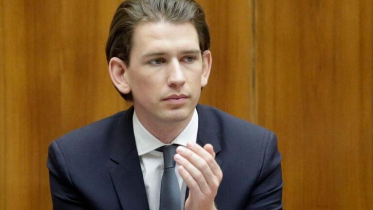 "Έπεσε" η Κυβέρνηση της Αυστρίας μετά από απόφαση της Βουλής