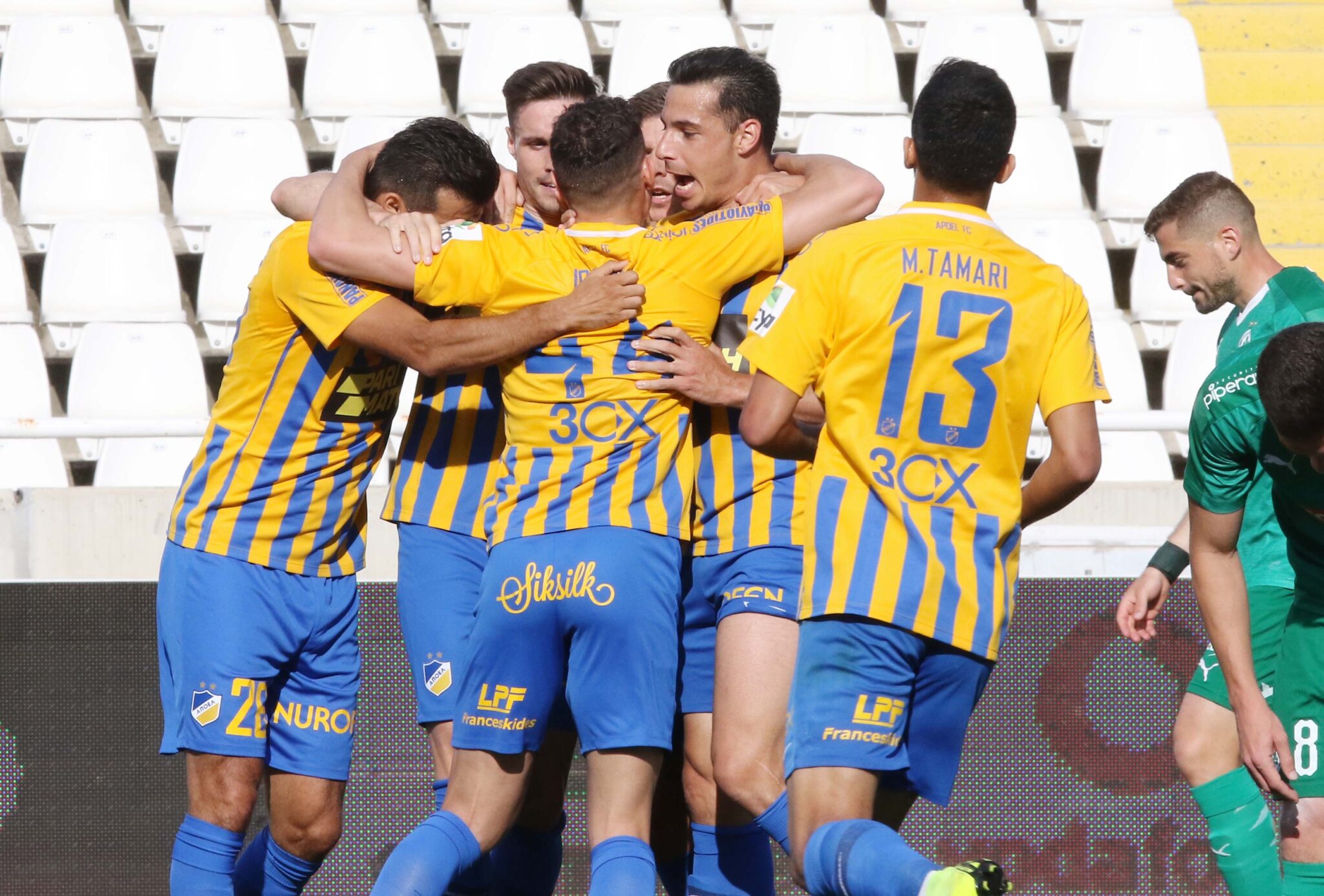 Ντέρμπι Αιωνίων: Νίκησε ο ΑΠΟΕΛ και το αφιερώνει στην Αλίκη (ΒΙΝΤΕΟ)