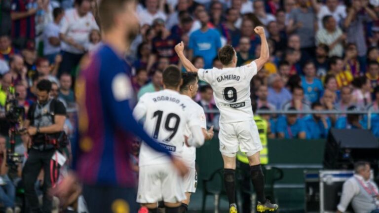 «Πάτησε» τη Μπάρσα και κατέκτησε το Κύπελλο Ισπανίας η Βαλένθια (ΒΙΝΤΕΟ)