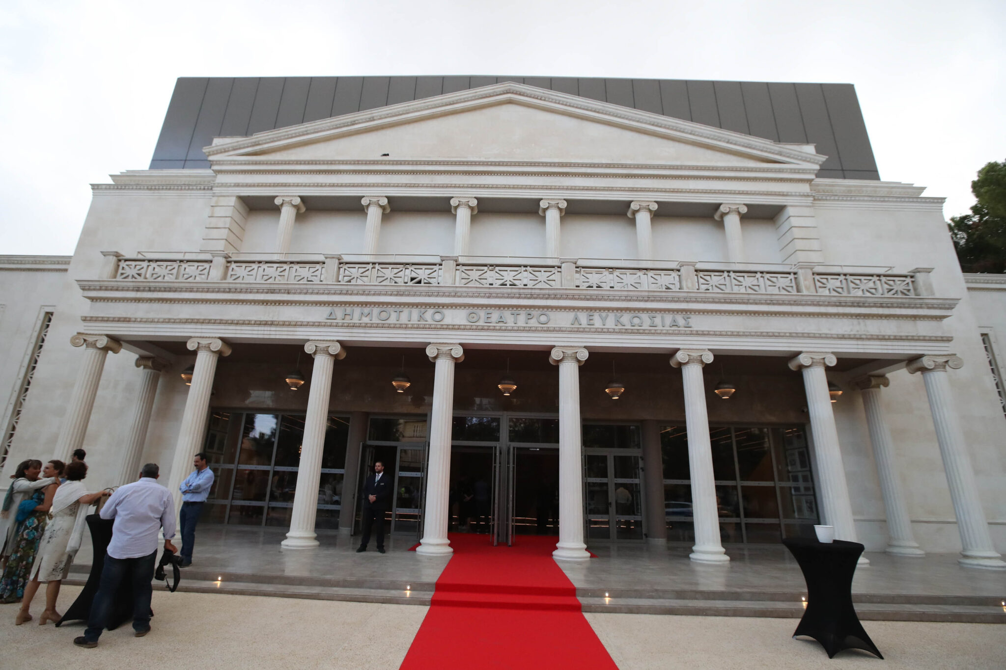 Άνοιξε τις πύλες του μετά από 11 χρόνια το Δημοτικό Θέατρο Λευκωσίας (ΒΙΝΤΕΟ)
