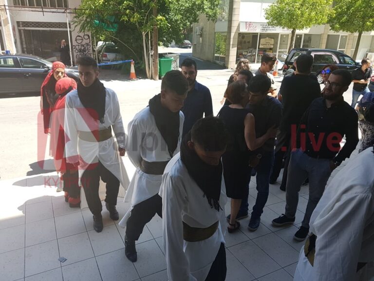 Το συγκινητικό αντίο Παλαιστινίων στον Δημήτρη Χριστόφια (ΒΙΝΤΕΟ)