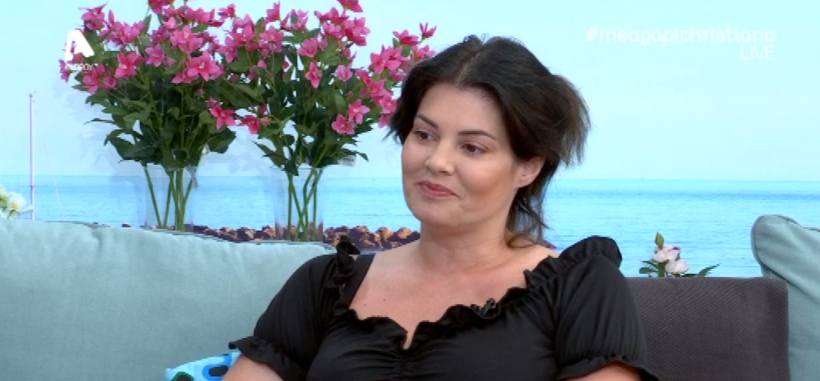 Μαρία Κορινθίου: Απαντά στις σκληρές κριτικές που δέχεται (ΒΙΝΤΕΟ)