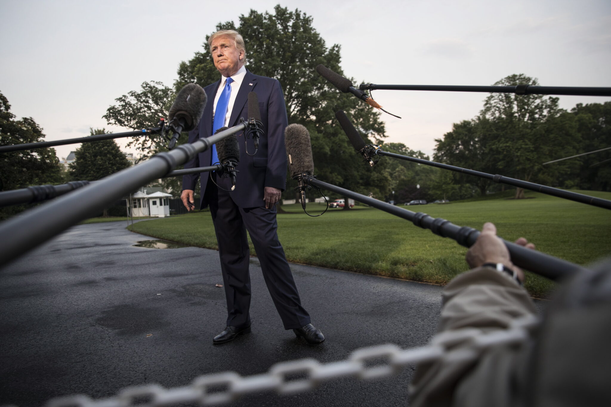 Παρέμβαση Τραμπ στα εσωτερικά της Βρετανίας