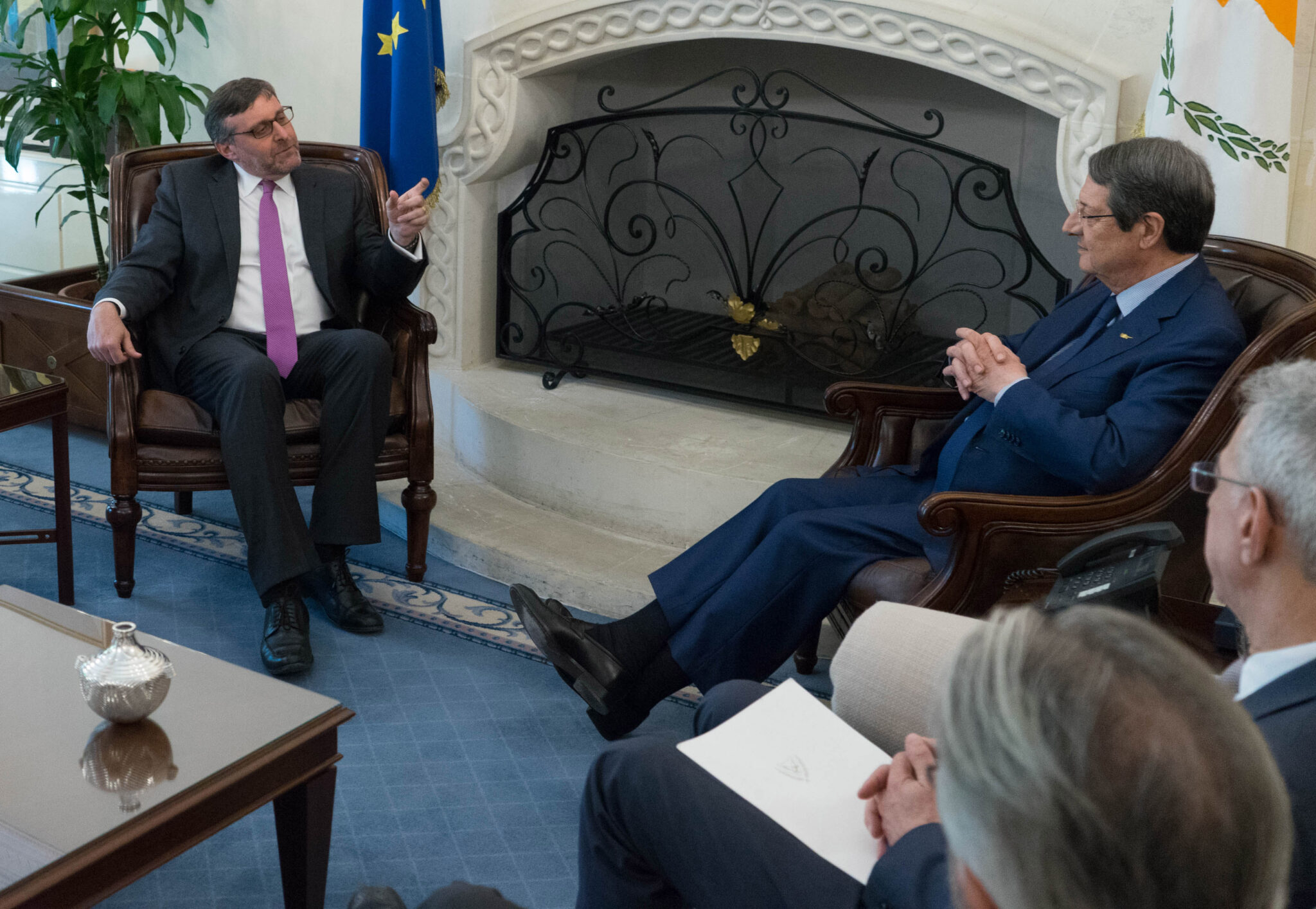 Στήριξη Πάλμερ στη Λευκωσία για τις προκλήσεις των Τούρκων