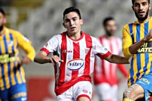 «Έδεσε» τον Ιωάννη Κωστή η Νέα Σαλαμίνα