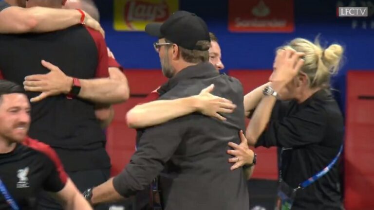 Κλοπ, ο «αγκαλίτσας»: Τα πρώτα λεπτά ενός πρωταθλητή Ευρώπης (ΒΙΝΤΕΟ)