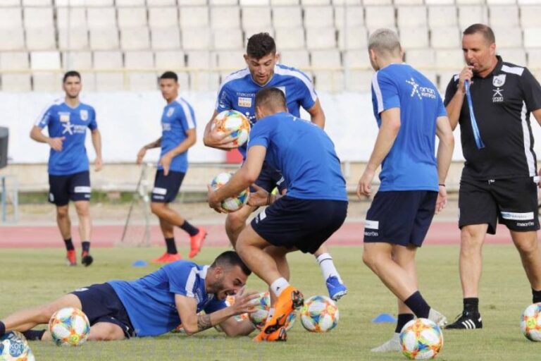 Χωρίς Μερκή στα προκριματικά η Εθνική