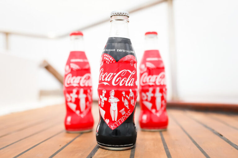 Η Coca-Cola ενισχύει το «Zero Waste Beach» (ΒΙΝΤΕΟ)