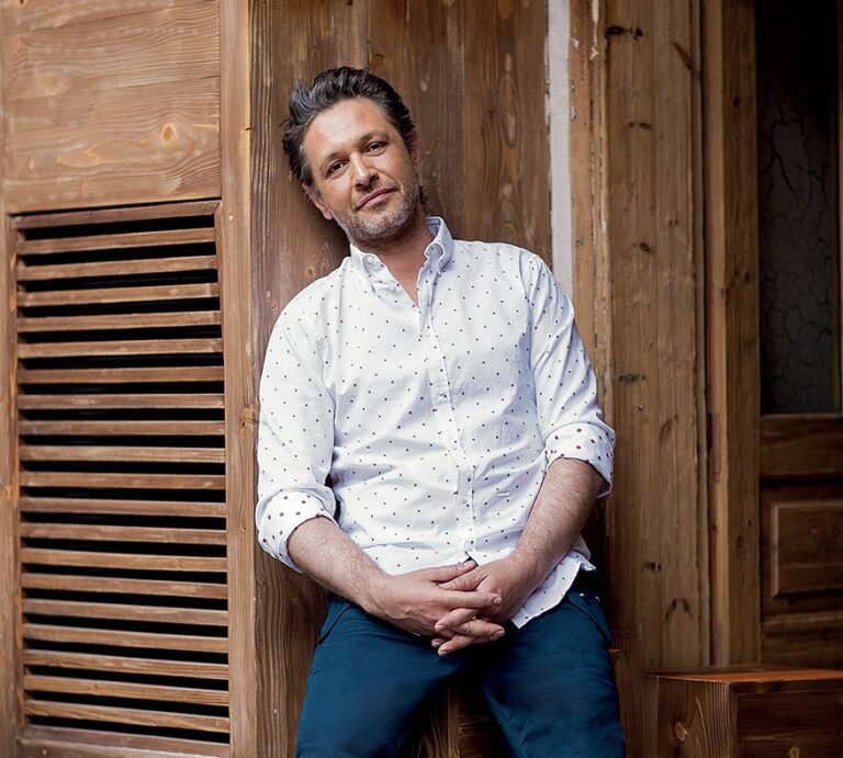 Η εξομολόγηση του Αιμίλιου Χειλάκη: "Είχα όγκο στη βάση του κρανίου…"