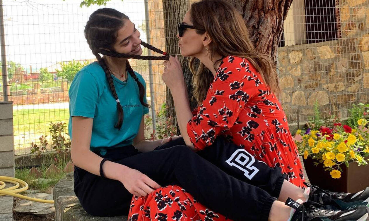 Δ.Βανδή:"Τα παιδία μου πουλούσαν εισιτήρια και προγράμματα στις παραστάσεις μου"