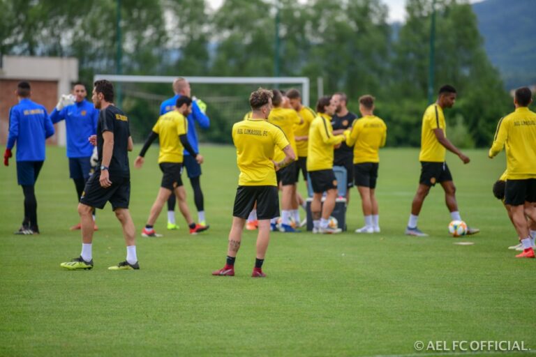 Ζωντανά ο αγώνας της ΑΕΛ κόντρα στην ΤΣΣΚΑ Σόφιας