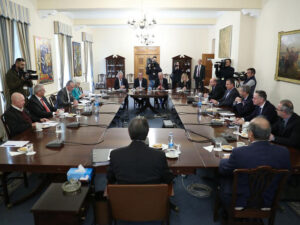 Μπαράζ συναντήσεων ΠτΔ με πολιτικούς αρχηγούς για τις τουρκικές προκλήσεις