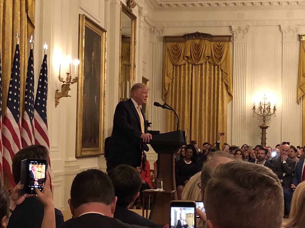 "Nτόναλτ, πάρε μέτρα κατά της Τουρκίας για τους ρωσικούς πυραύλους S-400"