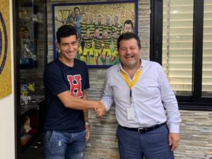 Επίσημο: Γκαζαριάν ο… δεύτερος στην ΑΕΛ