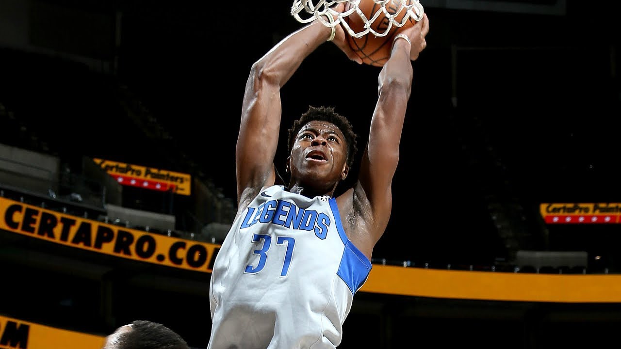 Στους Λέικερς τελικά ο Κώστας Αντετοκούνμπο