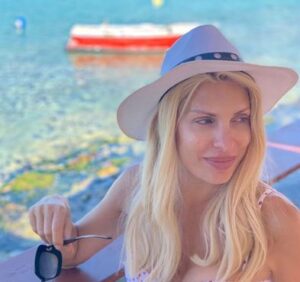 Η Ελένη Μενεγάκη μας παρουσιάζει τον δικό της "παράδεισο"! (ΦΩΤΟ)