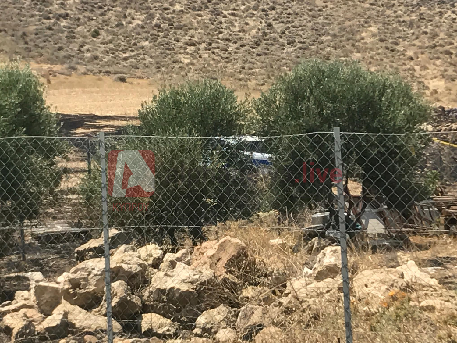 Καψάλιζε χόρτα η γυναίκα που εντοπίστηκε νεκρή σε χωράφι στο Τσέρι (ΦΩΤΟ)