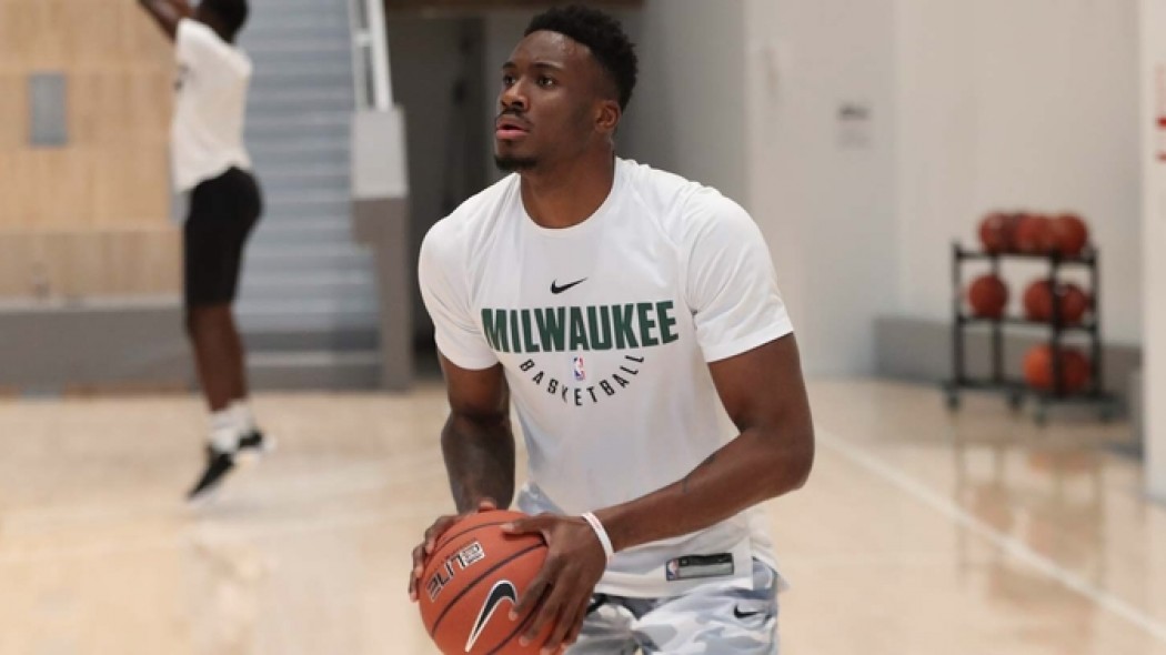 Και επίσημα συμπαίκτης του Γιάννη ο Θανάσης (ΒΙΝΤΕΟ & ΦΩΤΟ)