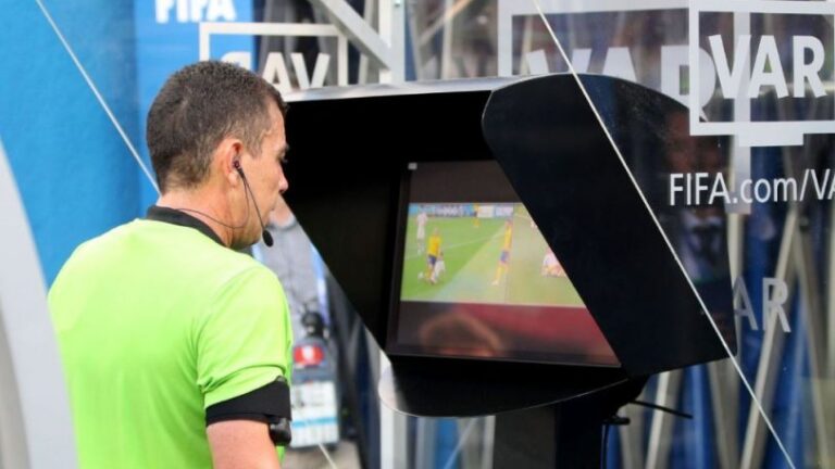 Επιπλέον έξοδο το VAR για τις ομάδες