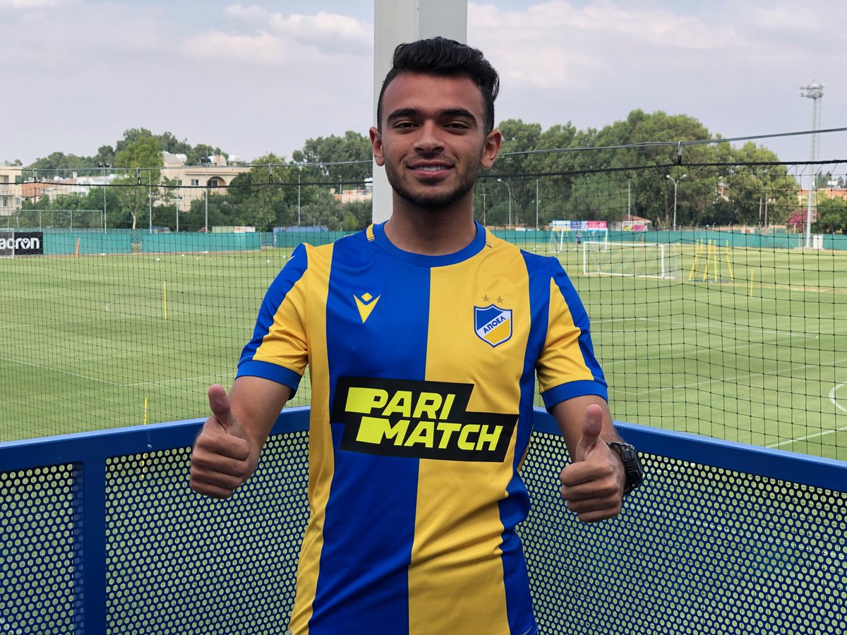 O Xάνι στα… γαλαζοκίτρινα (ΦΩΤΟ)