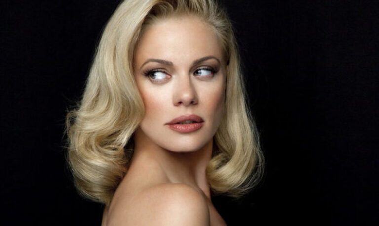 Έτσι είναι η Ζέτα Μακρυπούλια χωρίς…μακιγιάζ στην παραλία(ΦΩΤΟ)