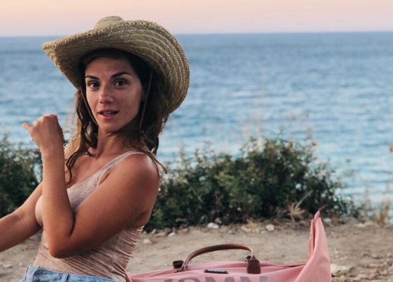 Φουλ ερωτευμένοι η Βάσω Λασκαράκη και ο Λευτέρης Σουλτάτος στην Ίο(ΦΩΤΟ)