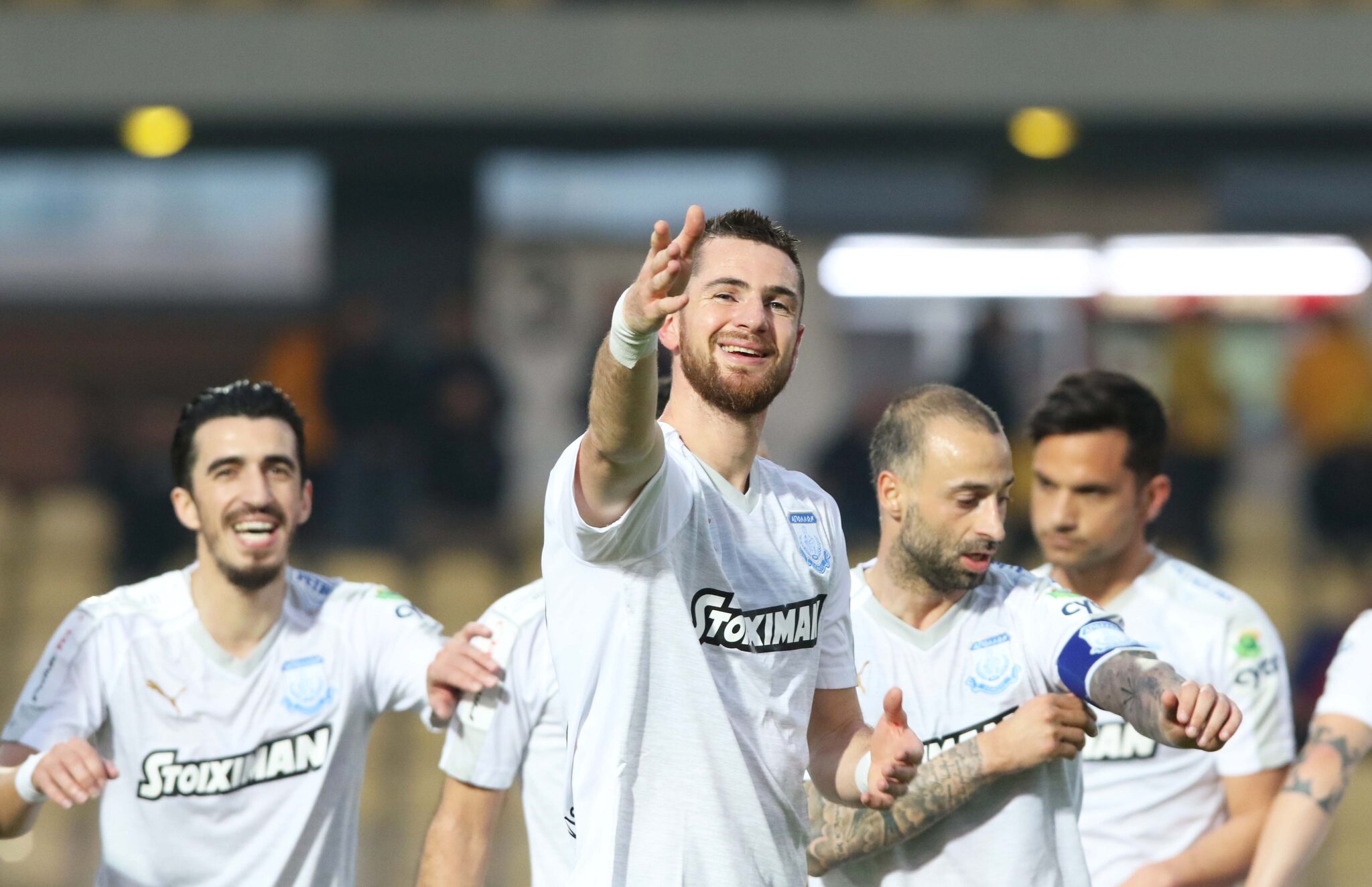 Ξεκαθαρίζει του Ρομπερζ στην Ομόνοια