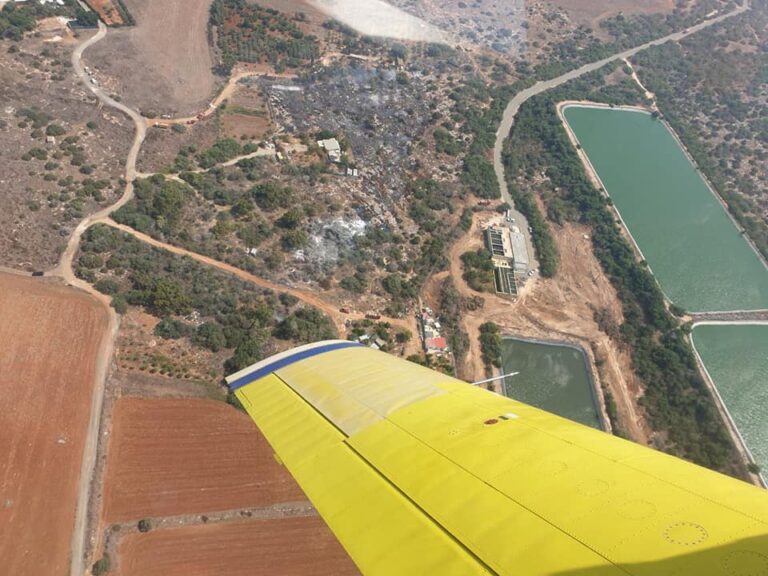 Υπό έλεγχο η πυρκαγιά που ξέσπασε σε δασική περιοχή στο Παραλίμνι